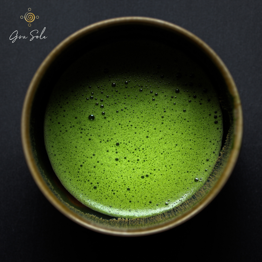 Matcha nauda žmogui.
